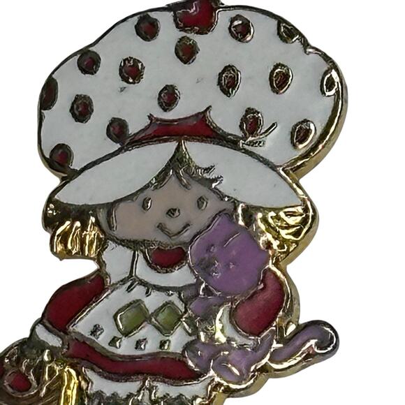 Vintage Strawberry Shortcake and Custard AGC American Greetings Taiwan Pin - Picture 3 of 13